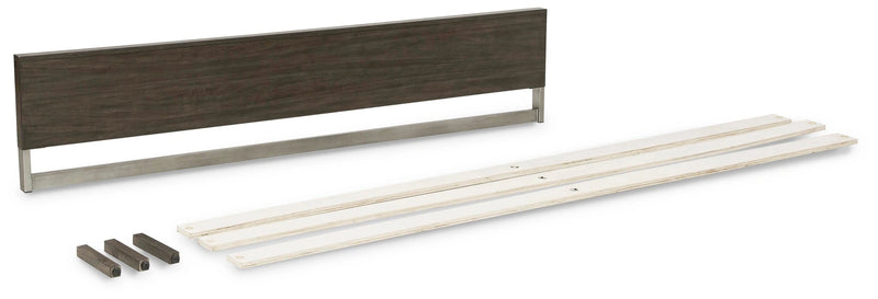 Arkenton King Bedroom Set