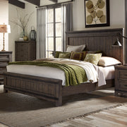 Thornwood Hills King California Panel Bed image
