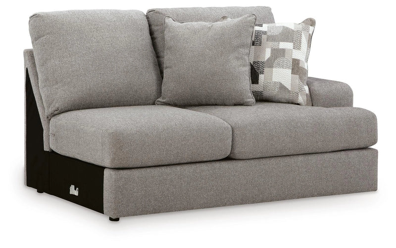 Lindon Sectional with Chaise