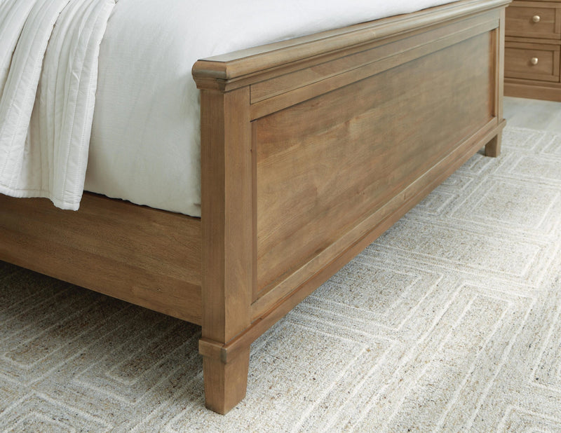Mylarken Panel Bed